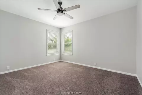 2306 Valley View Dr, Bryan, TX 77802 photo 27