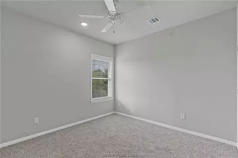 1326 Prairie Drive 121, Bryan, TX 77803 photo 16