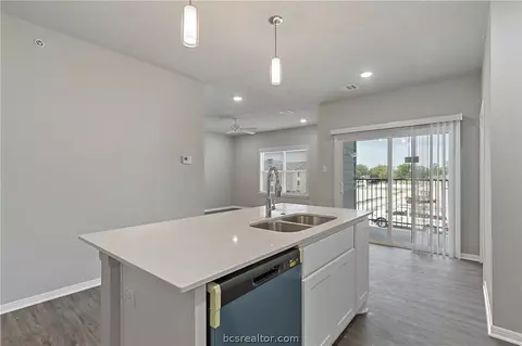 1326 Prairie Drive 121, Bryan, TX 77803 photo 10