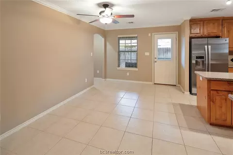 2605 Priscilla Ct, Bryan, TX 77802 photo 11