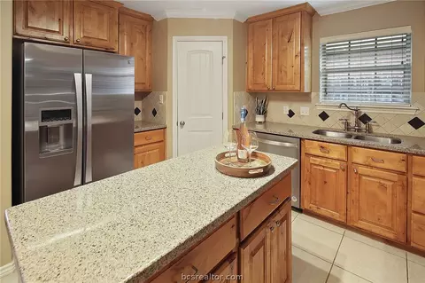2605 Priscilla Ct, Bryan, TX 77802 photo 15