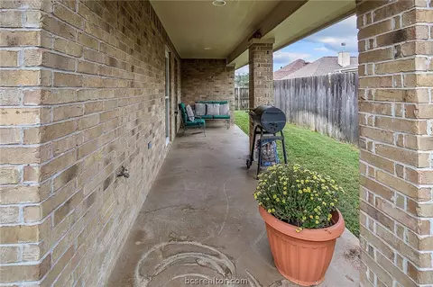 2605 Priscilla Ct, Bryan, TX 77802 photo 28