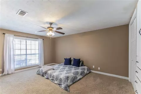 1114 Lamar Dr, Bryan, TX 77802 photo 11