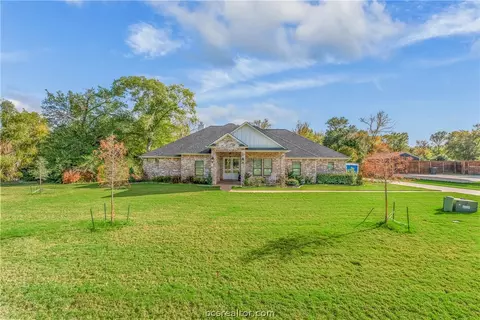 3918 Austins Estates Dr, Bryan, TX 77808 photo 41
