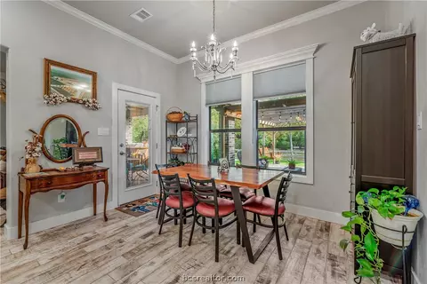 3918 Austins Estates Dr, Bryan, TX 77808 photo 10