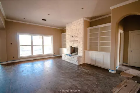 5024 Glory Rd, Bryan, TX 77808 photo 4