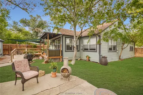 1019 E 27th St, Bryan, TX 77803 photo 6