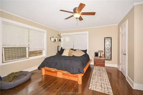 1019 E 27th St, Bryan, TX 77803 photo 5