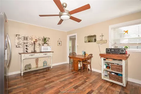1019 E 27th St, Bryan, TX 77803 photo 13