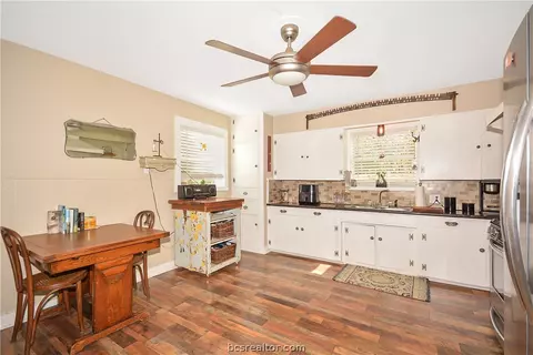1019 E 27th St, Bryan, TX 77803 photo 10