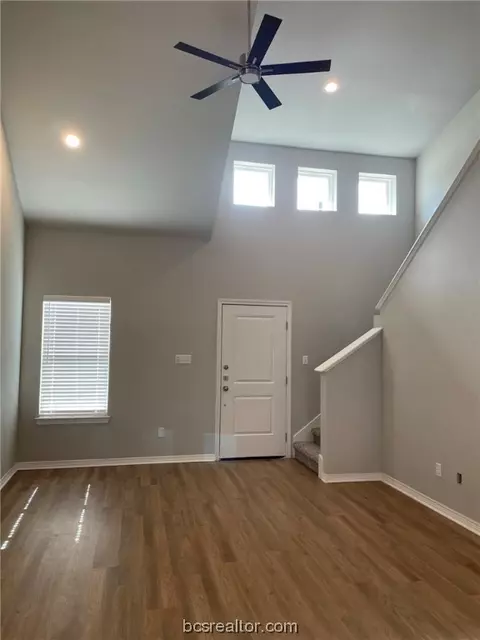 1411 Scott St, Bryan, TX 77803 photo 2