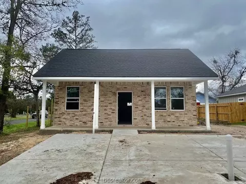 245 Peach, Bryan, TX 77803 photo 12