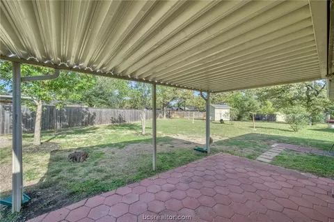 702 Esther, Bryan, TX 77802 photo 26