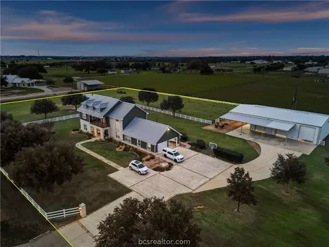 32020 Meadow View Ln, Waller, TX 77484