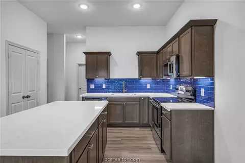 2863 Messenger Way, Bryan, TX 77803 photo 3