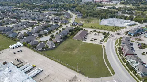 2735 Nash St, Bryan, TX 77802 photo 4