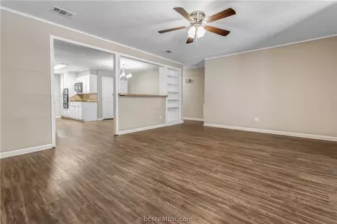 1711 Luza St, Bryan, TX 77802 photo 12