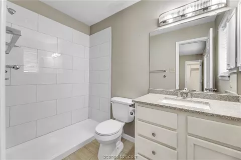 1711 Luza St, Bryan, TX 77802 photo 5