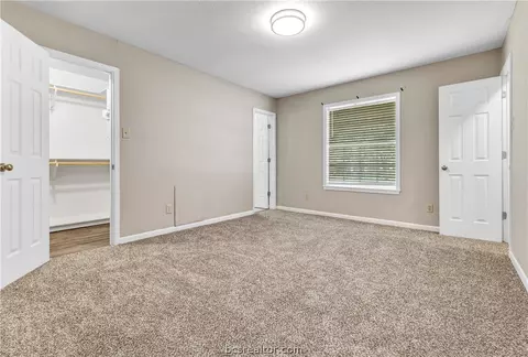 1711 Luza St, Bryan, TX 77802 photo 10