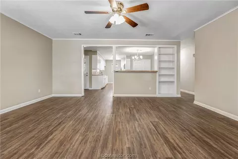 1711 Luza St, Bryan, TX 77802 photo 11