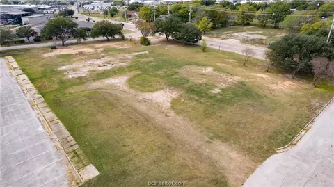 511 W Carson St, Bryan, TX 77801 photo 9