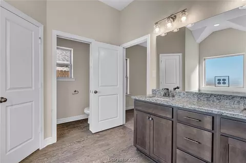2913 Spector Dr, Bryan, TX 77803 photo 10