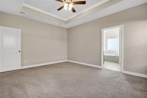 2913 Spector Dr, Bryan, TX 77803 photo 8