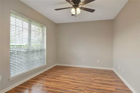 3918 Brighton Dr, Bryan, TX 77802 photo 15