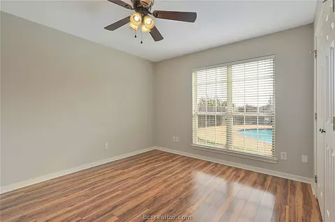 3918 Brighton Dr, Bryan, TX 77802 photo 18