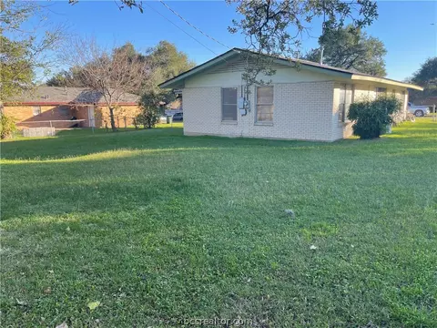 406 Olive St, Bryan, TX 77801 photo 16