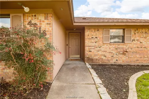 4516 Sutton Ct, Bryan, TX 77802 photo 3