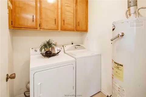 4516 Sutton Ct, Bryan, TX 77802 photo 17