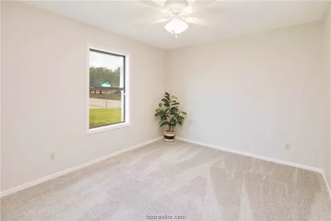 4516 Sutton Ct, Bryan, TX 77802 photo 16