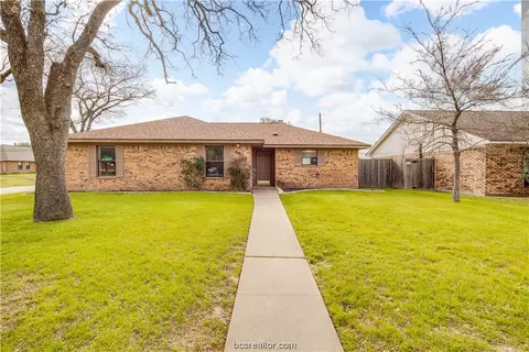 4516 Sutton Ct, Bryan, TX 77802 photo 1