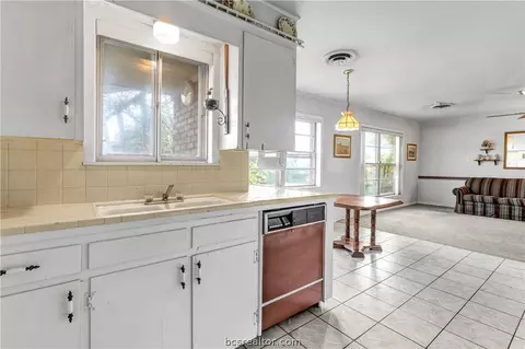 1732 Dillon Ave, Bryan, TX 77803 photo 12