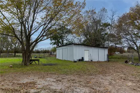 5815 Hare Pvt Ln, Bryan, TX 77808 photo 3