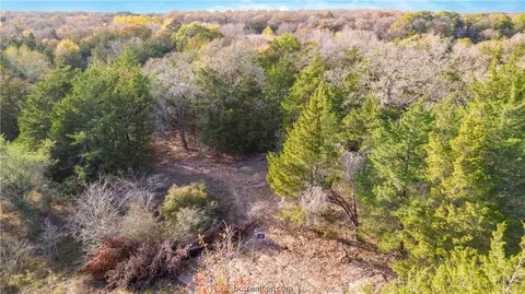 3017 Century Oak Dr, Bryan, TX 77807
