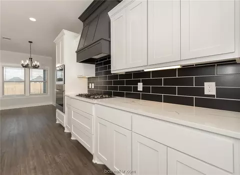 2908 Spector Dr, Bryan, TX 77808 photo 6