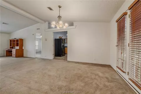 11320 Trailwood Dr, Bryan, TX 77808 photo 9