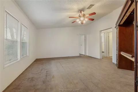 11320 Trailwood Dr, Bryan, TX 77808 photo 15