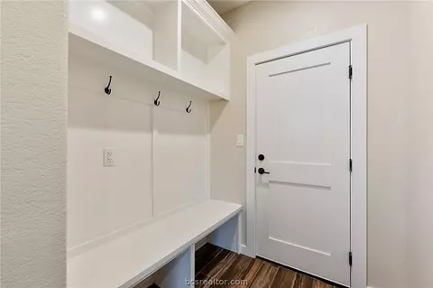 2910 Spector, Bryan, TX 77808 photo 22