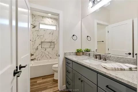 2910 Spector, Bryan, TX 77808 photo 21