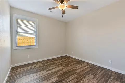 2910 Spector, Bryan, TX 77808 photo 20