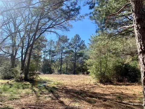 4386 Highway 105 E, Navasota, TX 77868