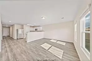 5560 Fox Bluff Dr, Bryan, TX 77807 photo 4