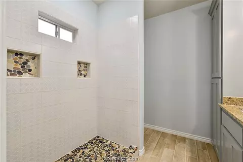 1805 Bluebonnet, Bryan, TX 77803 photo 13