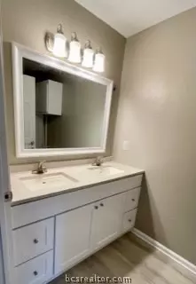 902 Dansby St, Bryan, TX 77803 photo 14