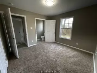 902 Dansby St, Bryan, TX 77803 photo 11