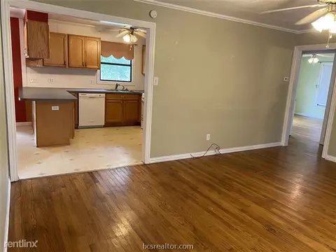 201 Dunn St, Bryan, TX 77801 photo 13