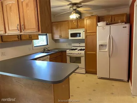 201 Dunn St, Bryan, TX 77801 photo 18
